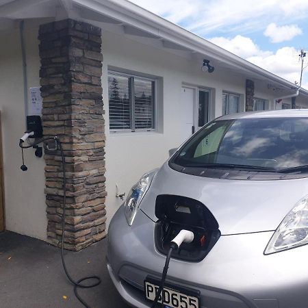 Rose Apartments Unit 1 Central Rotorua-Accommodation&Spa エクステリア 写真