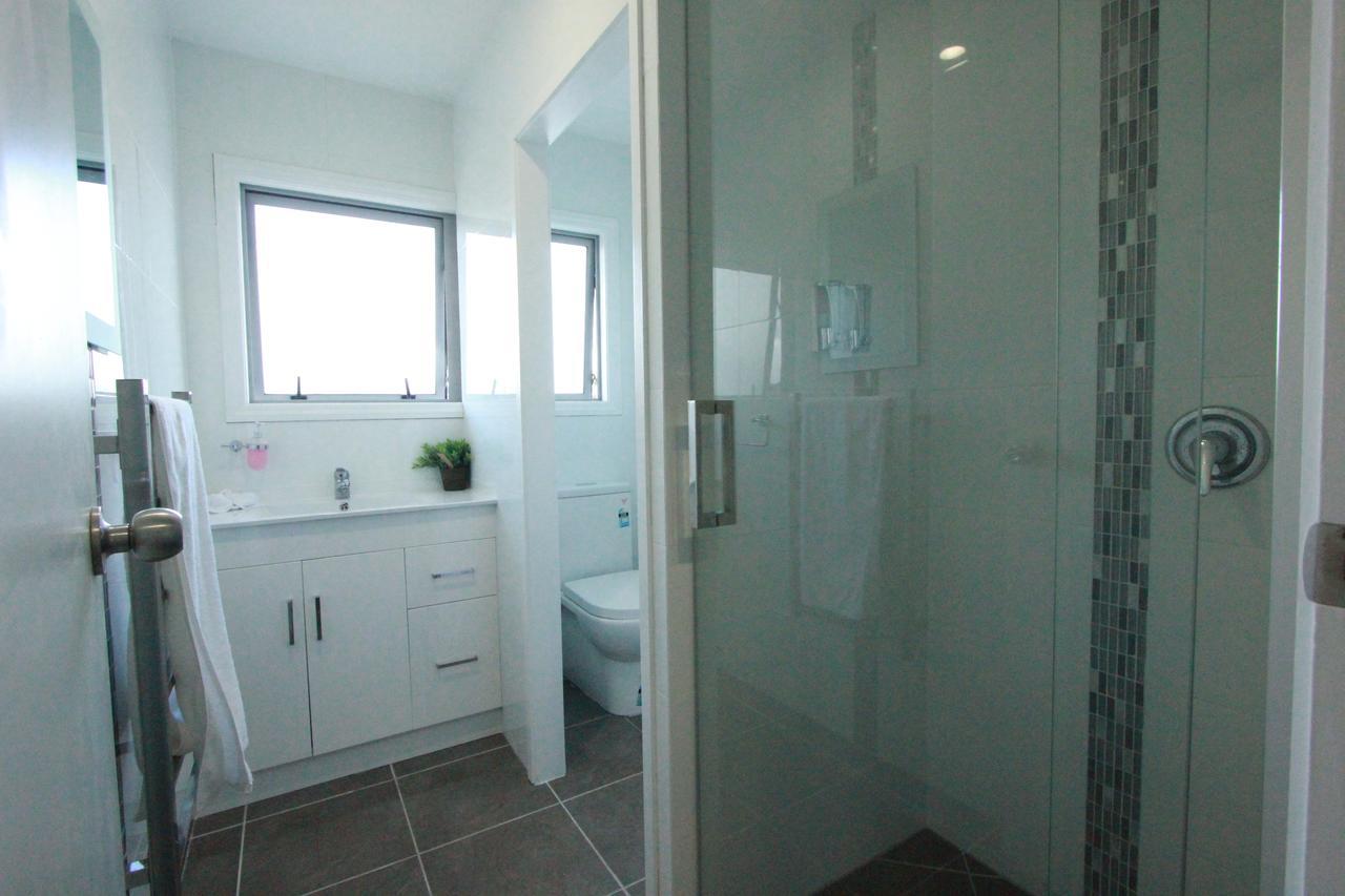 Rose Apartments Unit 1 Central Rotorua-Accommodation&Spa エクステリア 写真
