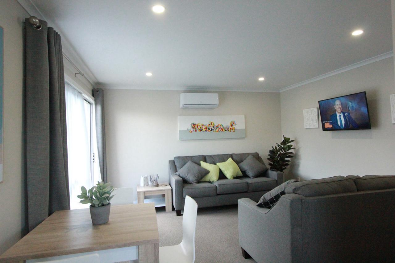 Rose Apartments Unit 1 Central Rotorua-Accommodation&Spa エクステリア 写真