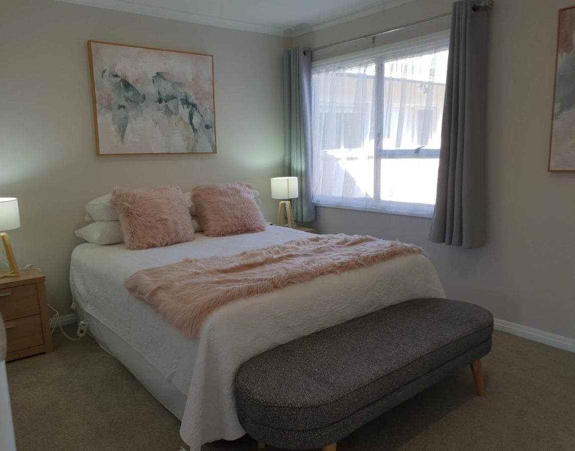 Rose Apartments Unit 1 Central Rotorua-Accommodation&Spa エクステリア 写真